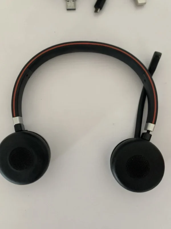 Jabra Evolve 65 Stereo Wireless Headset & Base (Refurbished) - Image 6