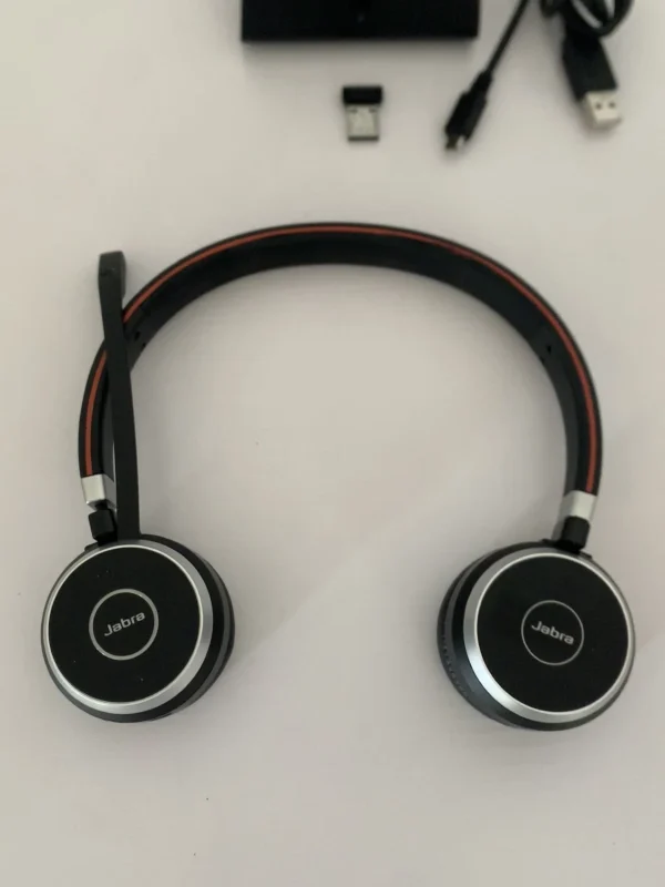 Jabra Evolve 65 Stereo Wireless Headset & Base (Refurbished) - Image 4